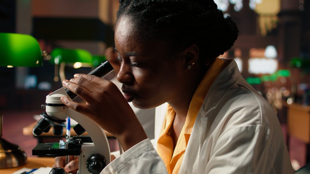 Meninas Negras da Ciência realiza atividade inaugural durante a SNCT